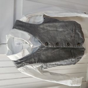 Heather gray carters 5t vest with white dress shirt